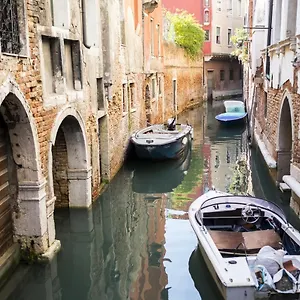  Appartamento Rialto Corte Dei Sansoni Canal View